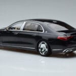 Mercedes Maybach S600 W222 V12 Biturbo Obsidian Čierny Almost Real 1:18 - image 7 of 11