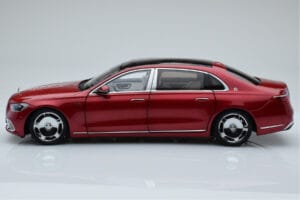Mercedes Maybach S600 W222 V12 Biturbo Patagonia Červený Almost Real 1:18 820119 Kov – obrázok 4 z 10