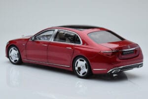 Mercedes Maybach S600 W222 V12 Biturbo Patagonia Červený Almost Real 1:18 820119 Kov – obrázok 7 z 10