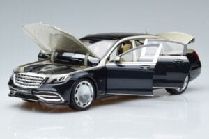 Mercedes Maybach S650 X222 Strieborne Modrý Norev 1:18 B66960615 Kov – obrázok 2 z 7