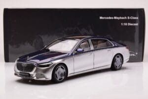 Mercedes Maybach S680 W223 Nautical Modrý Cirrus Strieborný Almost Real 1:18 820125 Kov – obrázok 8 z 8