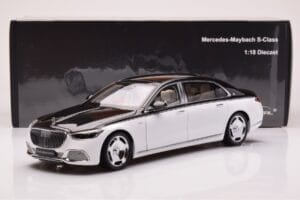 Mercedes Maybach S680 W223 Obsidian Čierny Diamond Biely Almost Real 1:18 820121 Kov – obrázok 7 z 7