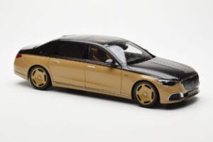 Mercedes Maybach S680 W223 Obsidian Čierny Sand Almost Real 1:18 820124 Kov – obrázok 5 z 7