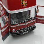 Mercedes O317 Porsche Transporter Červený CMR 1:18 - image 6 of 12
