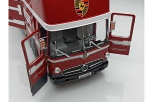 Mercedes O317 Porsche Transporter Červený CMR 1:18 CMR149 Kov – obrázok 6 z 12