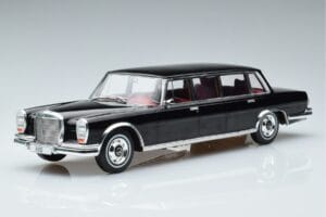 Mercedes 600 LWB Pullman W100 Čierny MCG 1:18 MCG18187 Kov
