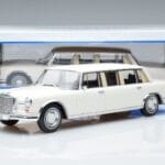 Mercedes S-Class 600 W100 LWB Pullman Biely MCG 1:18 MCG18188 Kov - image 6 of 6