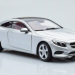 Mercedes S-Class W222 Iridium Strieborný Norev 1:18 - image 6 of 8