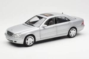 Mercedes S600 W220 Strieborný Metalíza Norev 1:18 183810