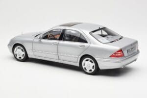 Mercedes S600 W220 Strieborný Metalíza Norev 1:18 183810 Kov – obrázok 7 z 8