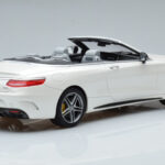 Mercedes AMG S63 A217 Kabriolet Diamond Biely GT Spirit 1:18 - image 2 of 6