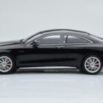 Mercedes AMG S63 C217 Coupe Čierny GT Spirit 1:18 - image 3 of 6