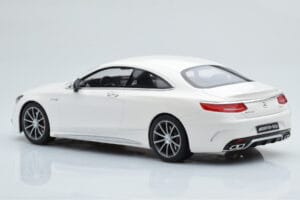 Mercedes AMG S63 C217 Coupe Biely GT Spirit 1:18 B66960372 Živica – obrázok 5 z 6