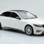 Mercedes AMG S65 W222 Biely GT Spirit 1:18 - image 4 of 8
