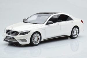 Mercedes AMG S65 W222 Biely GT Spirit 1:18 B66960371