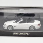 Mercedes SL 55 AMG R230 Biely Minichamps 1:43 - image 4 of 4