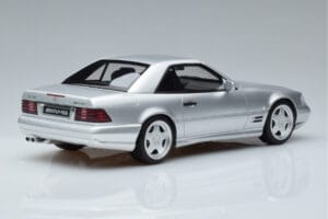 Mercedes SL 73 AMG R129 Brilliant Strieborný Otto 1:18 OT240 Živica – obrázok 2 z 6