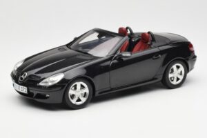 Mercedes SLK R171 Obsidian Čierny Metallic Minichamps 1:18 B66962319