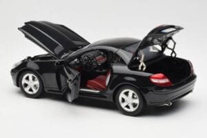 Mercedes SLK R171 Obsidian Čierny Metallic Minichamps 1:18 B66962319 Kov – obrázok 6 z 9