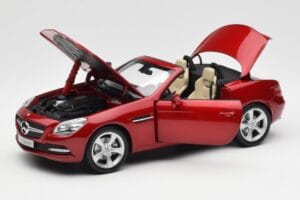 Mercedes SLK R172 Designo Zircon Červený Minichamps 1:18 B66960513 Kov – obrázok 2 z 8