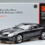 Mercedes SLR McLaren Čierny CMC 1:18 - image 10 of 10