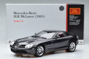 Mercedes SLR McLaren Čierny CMC 1:18 M-045F Kov – obrázok 10 z 10