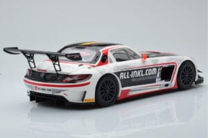 Mercedes SLS AMG GT3 Munnich Motorsport #38 M. Basseng / M. Winkelhock Champions FIA GT1 World Championship 2012 Minichamps 1 – obrázok 2 z 6
