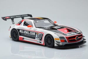 Mercedes SLS AMG GT3 Munnich Motorsport #38 M. Basseng / M. Winkelhock Champions FIA GT1 World Championship 2012 Minichamps 1 – obrázok 4 z 6