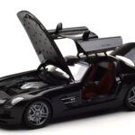 Mercedes SLS AMG Obsidian Čierny Metalíza Minichamps 1:18 B66960042 - image 2 of 7