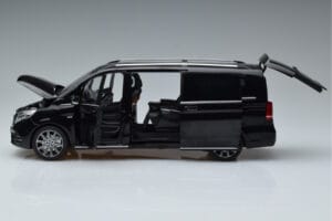 Mercedes V-Class W447 V260L Čierny OEM 1:18 QALCN89911150 Kov – obrázok 5 z 8
