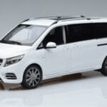 Mercedes V-Class W447 V260L Biely Mercedes 1:18 QALCN89911149 Kov