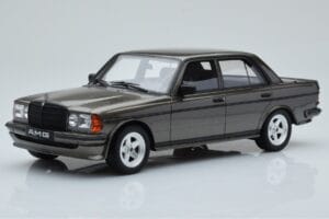 Mercedes W123 AMG 280 Šedý Otto 1:18 OT750