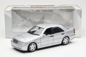 Mercedes C36 AMG W202 Strieborný UT Models 1:18 180035000 Kov – obrázok 6 z 6