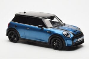 Mini Cooper S F56 Island Modrý Otto 1:18 OT982 Živica – obrázok 4 z 6