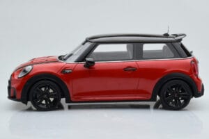 Mini Cooper S JCW F56 Červený Otto 1:18 OT984 Živica – obrázok 3 z 6