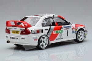 Mitsubishi Lancer Evo 4 T. Makinen / S. Harjanne Rally Catalunya 1997 Otto 1:18 OT409 Živica – obrázok 2 z 6