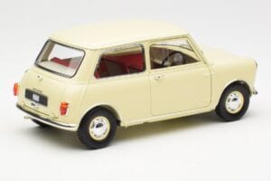 Morris Mini Minor Biely Kyosho 1:18 08964W Kov – obrázok 3 z 8