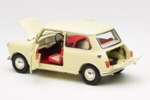 Morris Mini Minor Biely Kyosho 1:18 08964W Kov – obrázok 5 z 8