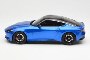 Nissan Fairlady Z Z35 Bayside Modrý GT Spirit 1:18 GT387 Živica – obrázok 3 z 6
