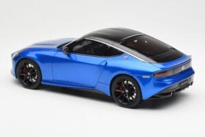Nissan Fairlady Z Z35 Bayside Modrý GT Spirit 1:18 GT387 Živica – obrázok 5 z 6