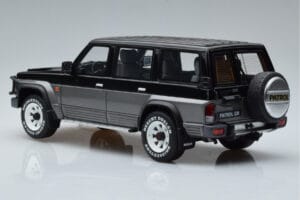 Nissan Patrol GR Y60 Šedý Otto 1:18 OT993 Živica – obrázok 5 z 6