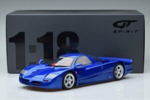 Nissan R390 GT1 Road Car GT Spirit 1:18 GT403 Živica – obrázok 6 z 6