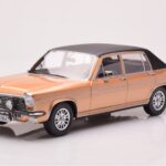 Opel Diplomat B Béžový Metalický MCG 1:18