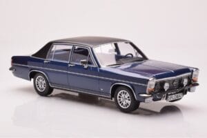 Opel Diplomat B Tmavo Modrý Metalický MCG 1:18 MCG18336 Kov – obrázok 4 z 6