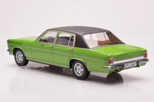 Opel Diplomat B Zelený Metalický MCG 1:18 MCG18337 Kov – obrázok 5 z 6