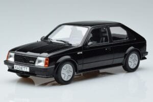 Opel Kadett D GTE Čierny MCG 1:18 MCG18270 Kov