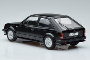 Opel Kadett D GTE Čierny MCG 1:18 MCG18270 Kov – obrázok 5 z 6
