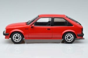 Opel Kadett D GTE Červený MCG 1:18 MCG18269 Kov – obrázok 3 z 6