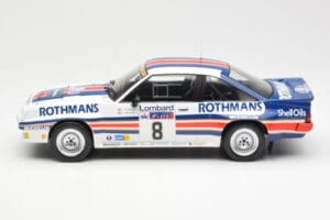 Opel Manta 400 Rothmans #8 J. McRae / I. Grindrod Lombard RAC Rally 1983 IXO 1:18 18RMC038A Kov – obrázok 3 z 6