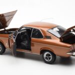 Opel Manta A Bronzový Metalíza Norev 1:18 - image 5 of 8